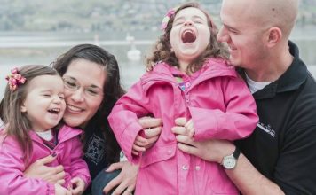 Canadian man charged with killing family Canadian man charged with killing family