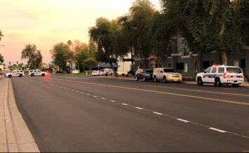 Christmas Day shooting : Three Dead in Phoenix Standoff Christmas Day shooting : Three Dead in Phoenix Standoff