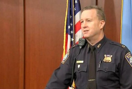 Kelley McCormick, police officer drives stranded family home to Maine Kelley McCormick, police officer drives stranded family home to Maine