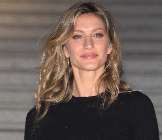 Gisele Bundchen sets record straight about Super Bowl postgame comments Gisele Bundchen sets record straight about Super Bowl postgame comments