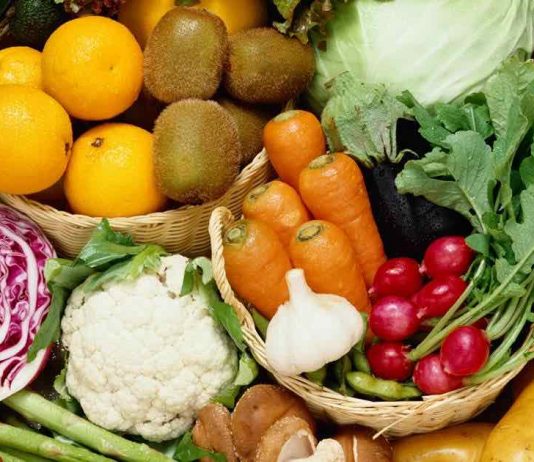 Low-fat and Low-carb diets face off in new study Low-fat and Low-carb diets face off in new study