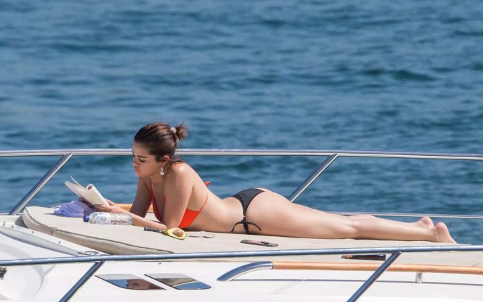 Selena Gomez Shuts Down Body Shamers (Picture)