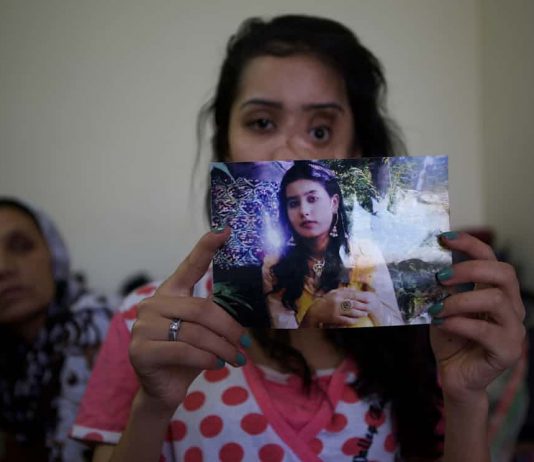 Shakila Zareen shot in face in Afghanistan settles into life in Canada Shakila Zareen shot in face in Afghanistan settles into life in Canada