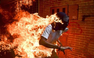 ‘Burning man’ photo wins top image prize ‘Burning man’ photo wins top image prize