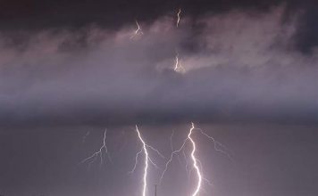 Ottawa residents warned of severe thunderstorms, Report Ottawa residents warned of severe thunderstorms, Report