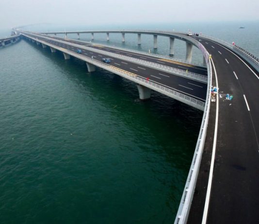 China opens world’s longest sea-crossing bridge China opens world's longest sea-crossing bridge