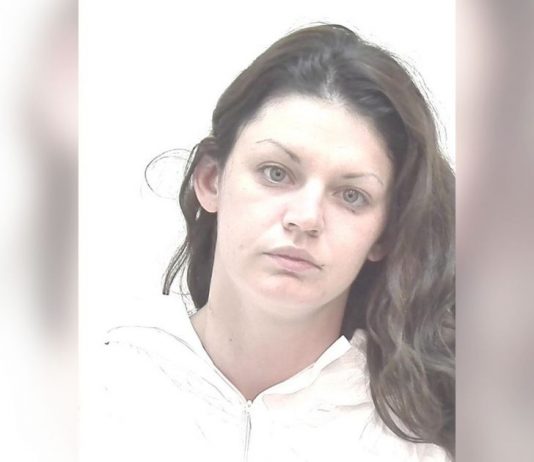 Calgary: Woman wanted on 115 charges