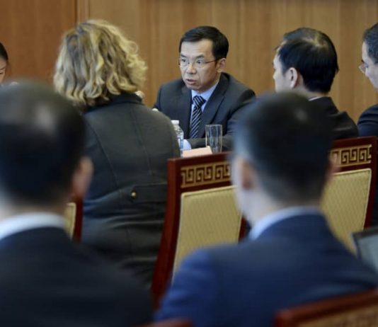 Chinese ambassador to Canada warns against any future Huawei, Report Chinese ambassador to Canada warns against any future Huawei, Report