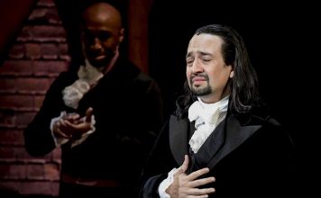 Lin-Manuel Miranda raps fan for filming Hamilton, Report Lin-Manuel Miranda raps fan for filming Hamilton, Report