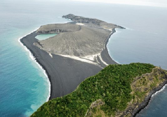 Mystery mud on new volcanic island baffles Nasa Researchers Mystery mud on new volcanic island baffles Nasa Researchers