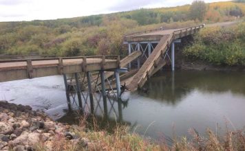 Sask. bridges need weight restrictions for safety (Reports) Sask. bridges need weight restrictions for safety (Reports)