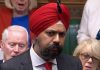 PMQs: Applause as MP demands apology for Boris Johnson burka remarks