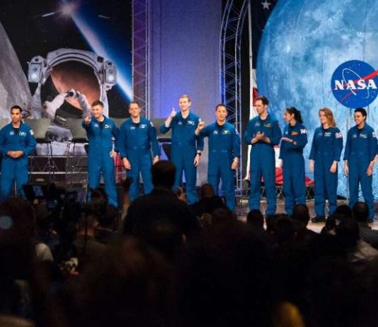 Turtles: NASA graduates new astronauts for missions to the moon, Mars Turtles: NASA graduates new astronauts for missions to the moon, Mars