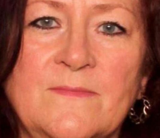 Child abducted from hospital by grandmother with gun Child abducted from hospital by grandmother with gun