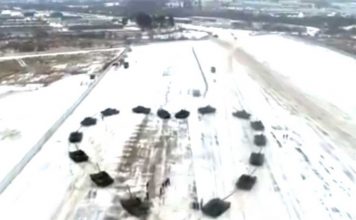 Soldier uses heart of tanks for marriage proposal Soldier uses heart of tanks for marriage proposal