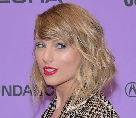 Taylor Swift sends 'massive hug' to Nikki Glaser, Report
