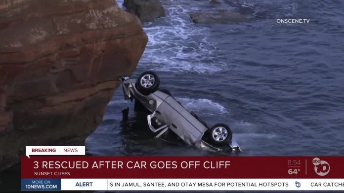 San Diego cop rescues twin girls and Father After Truck Plunges Off Sunset Cliffs