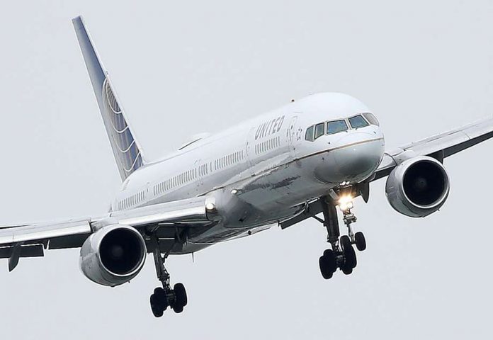 Smoking, maskless man forces flight to land in Winnipeg, Report