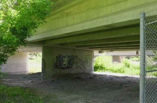 Winnipeg installs noise deterrents to prevent homeless camps Winnipeg installs noise deterrents to prevent homeless camps