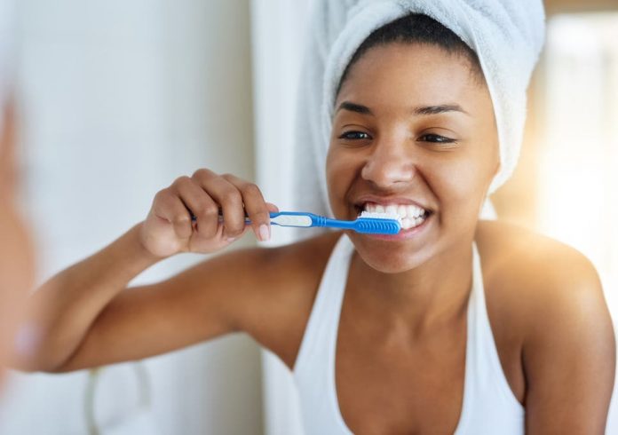 Brush your teeth to cut cancer risk, Says New Study