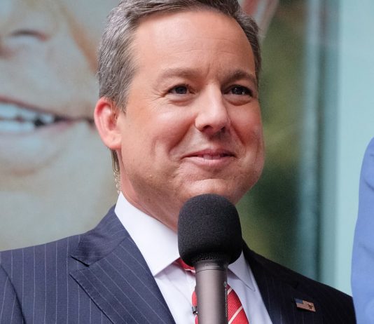 Lawsuit accuses Fox News stars of rape, sexual misconduct, Report Lawsuit accuses Fox News stars of rape, sexual misconduct, Report