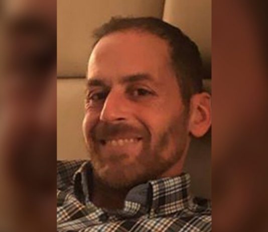 Quebec: Martin Carpentier still alive, manhunt continues (Reports) Quebec: Martin Carpentier still alive, manhunt continues (Reports)