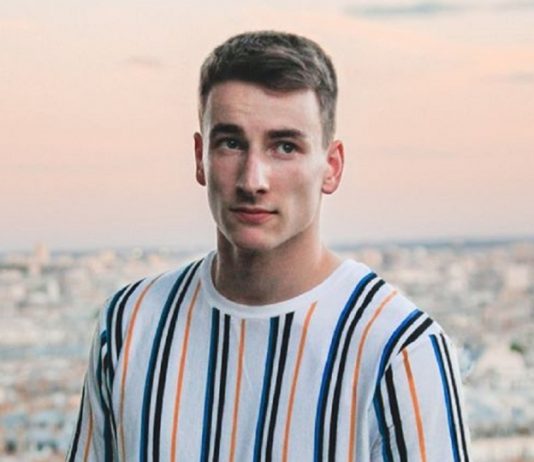 Thierry Pellerin charged with luring minors on the internet, Report Thierry Pellerin charged with luring minors on the internet, Report