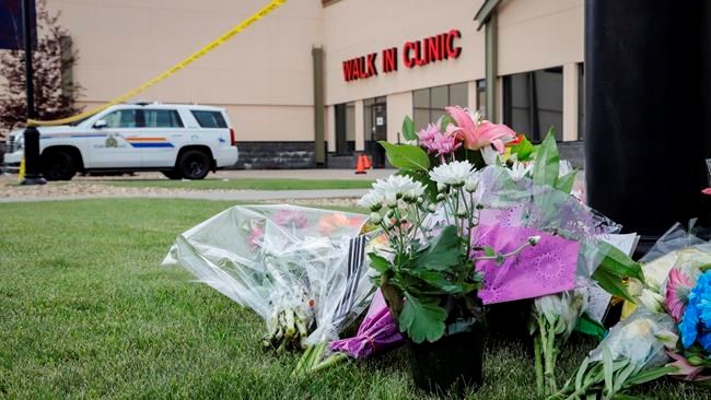 Man charged with killing doctor at Alberta medical clinic, Report