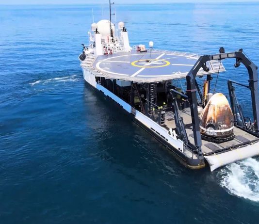 NASA: A Safe Splashdown for an Historic Test Flight on This Week NASA: A Safe Splashdown for an Historic Test Flight on This Week