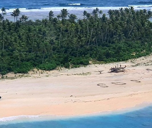 ‘SOS’ in the sand saves Pacific island mariners (Photo) 'SOS' in the sand saves Pacific island mariners (Photo)