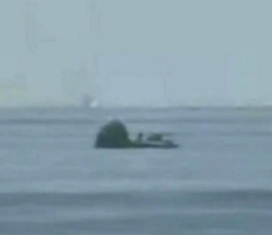 SpaceX capsule and NASA crew make 1st splashdown in 45 years, Report SpaceX capsule and NASA crew make 1st splashdown in 45 years, Report