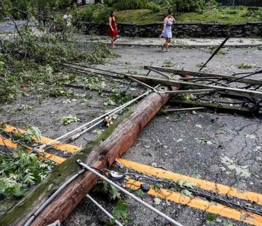 Tropical Storm Isaias moves into Canada, Report Tropical Storm Isaias moves into Canada, Report