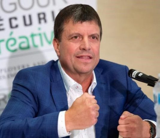 Violence erupts near Montreal port amid strike, Report Violence erupts near Montreal port amid strike, Report