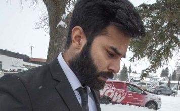 Lawyer fighting to keep driver responsible for Humboldt Broncos bus crash from being deported, Report Lawyer fighting to keep driver responsible for Humboldt Broncos bus crash from being deported, Report