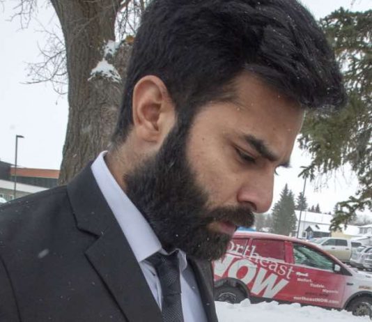Lawyer fighting to keep driver responsible for Humboldt Broncos bus crash from being deported, Report Lawyer fighting to keep driver responsible for Humboldt Broncos bus crash from being deported, Report