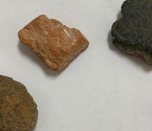 Tourist returns stolen artifacts to Pompeii After Claiming She Suffered ‘Curse’ for 15 Years Tourist returns stolen artifacts to Pompeii After Claiming She Suffered 'Curse' for 15 Years