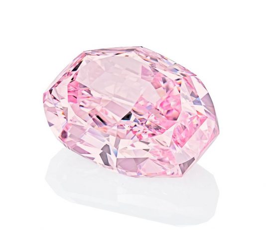 World’s Largest Known Vivid Purple-Pink Diamond up for auction World’s Largest Known Vivid Purple-Pink Diamond up for auction