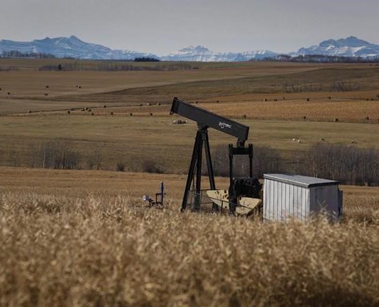Alberta farmers file lawsuit over unpaid oil lease compensation, Report Alberta farmers file lawsuit over unpaid oil lease compensation, Report