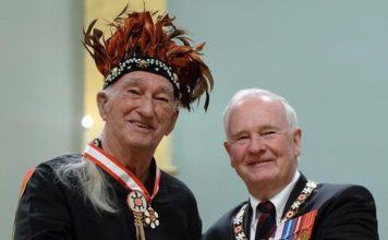 Former Grand Chief Max Gros-Louis dies at the age of 89 Former Grand Chief Max Gros-Louis dies at the age of 89