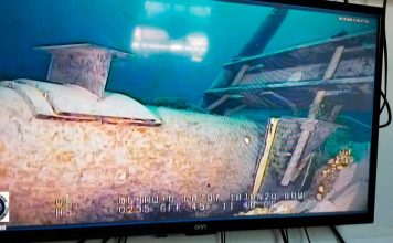 US Gov. Gretchen Whitmer seeks shutdown of Great Lakes oil pipeline Line 5 US Gov. Gretchen Whitmer seeks shutdown of Great Lakes oil pipeline Line 5