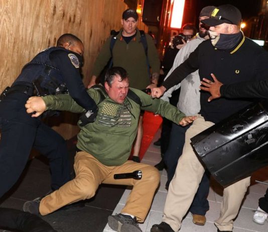 US election 2020 results live: At least 20 arrested at DC protests, 1 person stabbed US election 2020 results live: At least 20 arrested at DC protests, 1 person stabbed