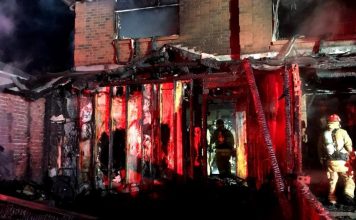 Two people found unresponsive after blaze at Kanata home: Ottawa Fire Services Two people found unresponsive after blaze at Kanata home: Ottawa Fire Services
