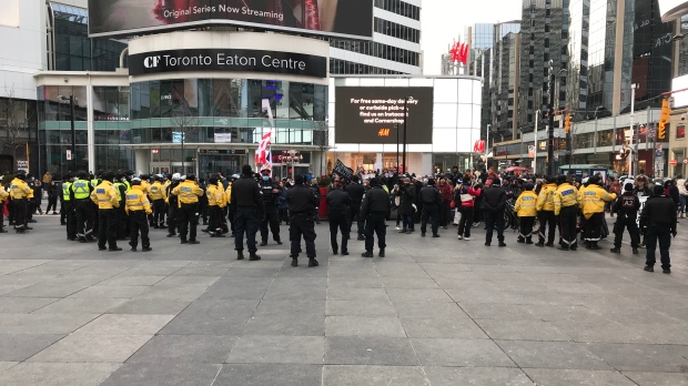 Coronavirus Canada Updates: Police make arrests, disperse crowd of anti-lockdown protesters in downtown Toronto