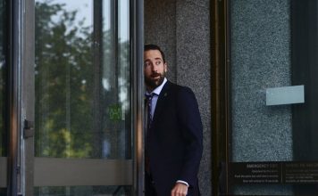 Erin O’Toole kicks out Derek Sloan from Conservative caucus, Report Erin O'Toole kicks out Derek Sloan from Conservative caucus, Report