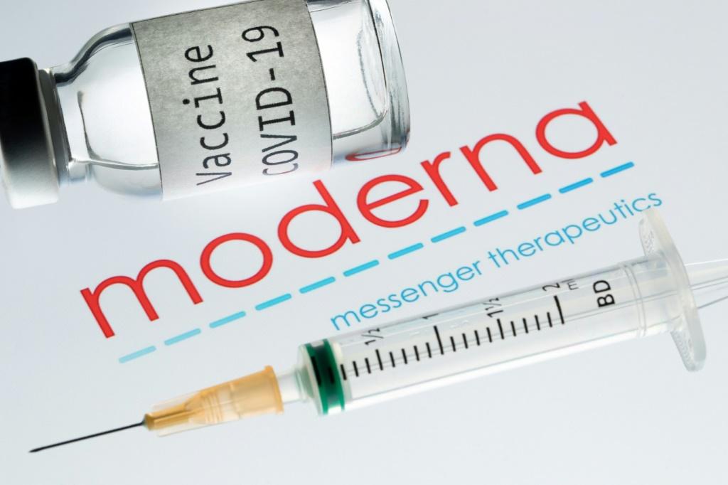Wisconsin pharmacist arrested for removing 500 doses of Moderna COVID-19 vaccine