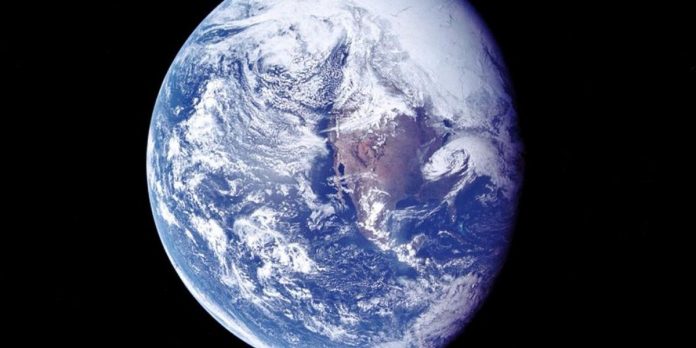The Earth is spinning faster now than at any time in the past half century (Study)