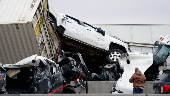 At least 9 dead in crashes in Texas due to winter storms, Report