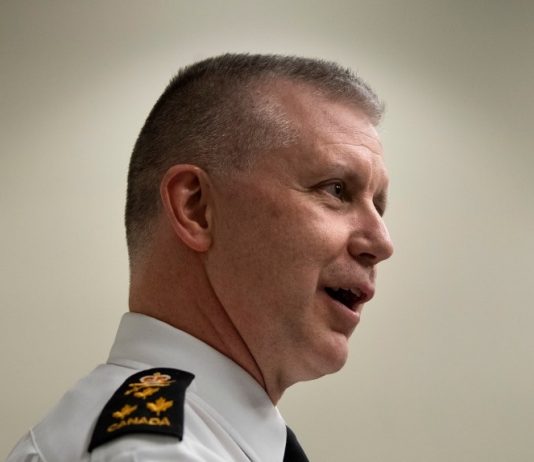 Canada’s new defence chief Admiral Art McDonald steps aside amid investigation, Report Canada's new defence chief Admiral Art McDonald steps aside amid investigation, Report