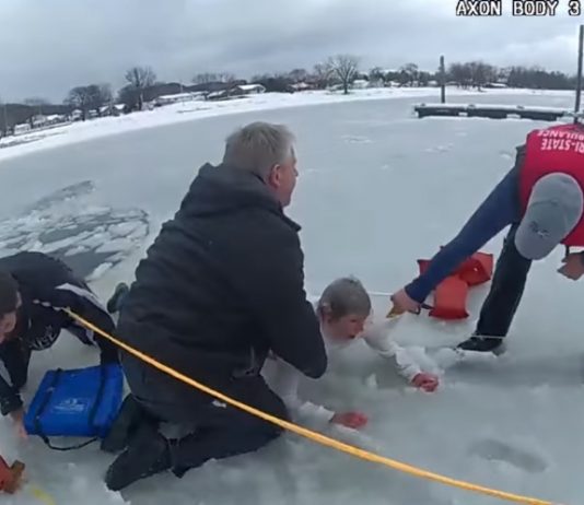 Dramatic rescue of woman and dog who fell through ice (Video) Dramatic rescue of woman and dog who fell through ice (Video)