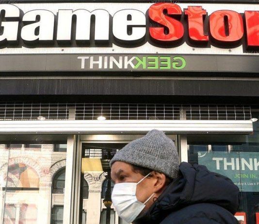 Reddit Stocks: GameStop (GME) Holds Gains With AMC Entertainment, Report Reddit Stocks: GameStop (GME) Holds Gains With AMC Entertainment, Report
